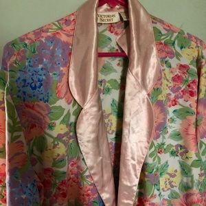 Vintage Victoria’s Secret Bathrobe